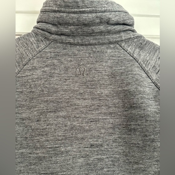 Lululemon Radiant Jacket Size 10 Dark Gray - Picture 4 of 12